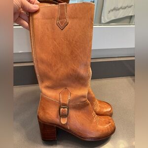 Vintage leather tall campus boots from Brazil size 6